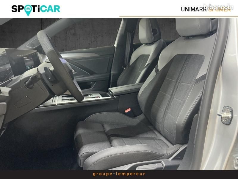 Opel Astra 1.2 Turbo Hybrid 145ch Ultimate e-DCT 6 (image 9)