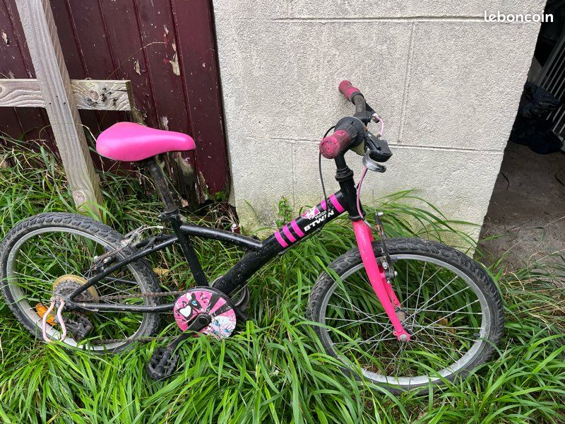 Vélo fille btwin 20 pouces Mistigirl 320 Vélos