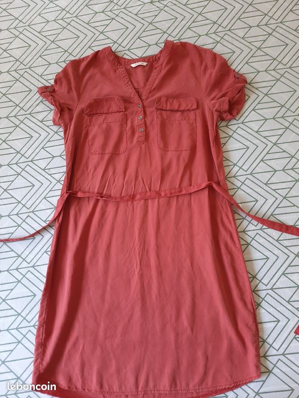Robe (image 3)