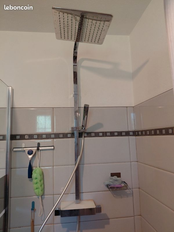 Colonne de douche (image 1)