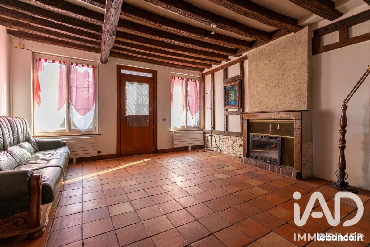 Maison 5 pièces 80 m² · à La Ferrière-sur-Risle · 80 m² · 99 000 €
