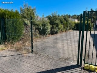 Vends grillage/portails et potillon (image 1)