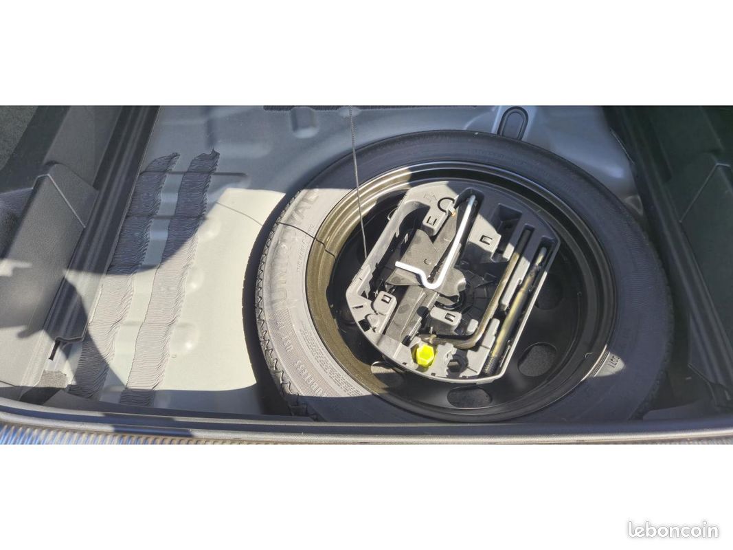DS DS 7 CROSSBACK 1.5 BlueHDi 130 EAT8 So Chic +CAMERA+KEYLESS (image 23)