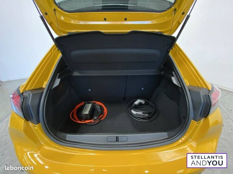 Peugeot 208 Electrique 50 kWh 136ch Style (image 14)