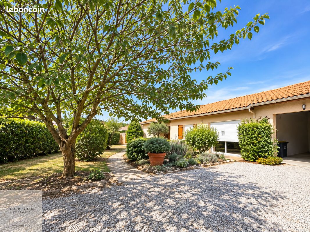 Maison 5 pièces 139 m² · à Saïx · 139 m² · 305 000 €