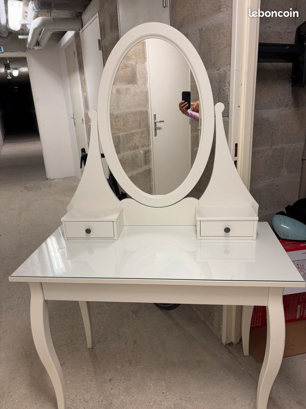 Coiffeuse (image 1)
