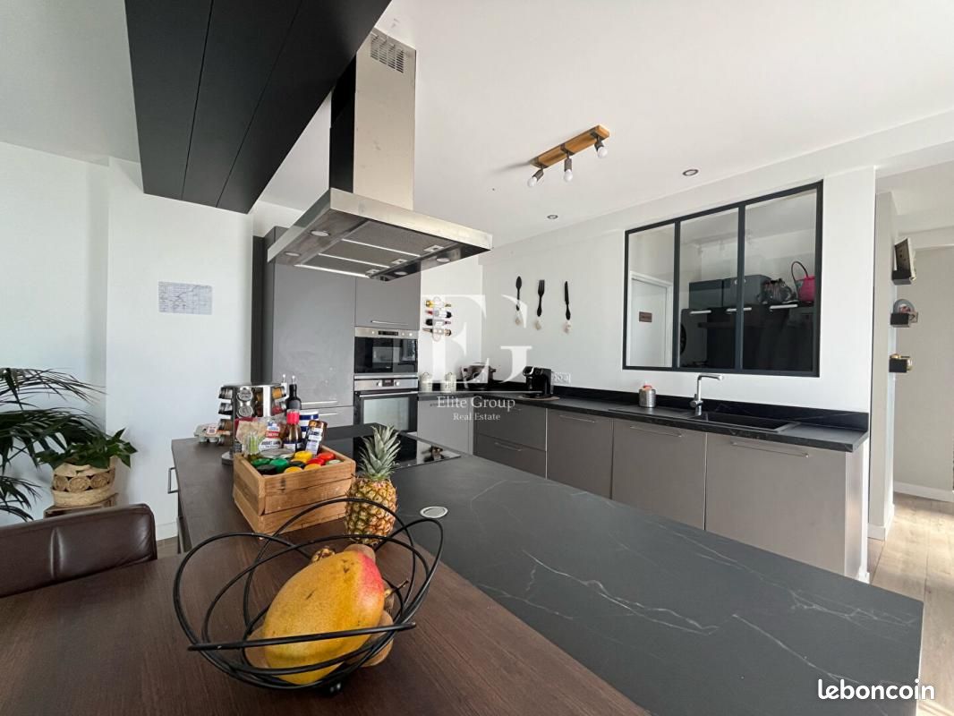Maison de village 6 pièces 128 m² - Juillac-le-Coq 16130 (image principale 2)