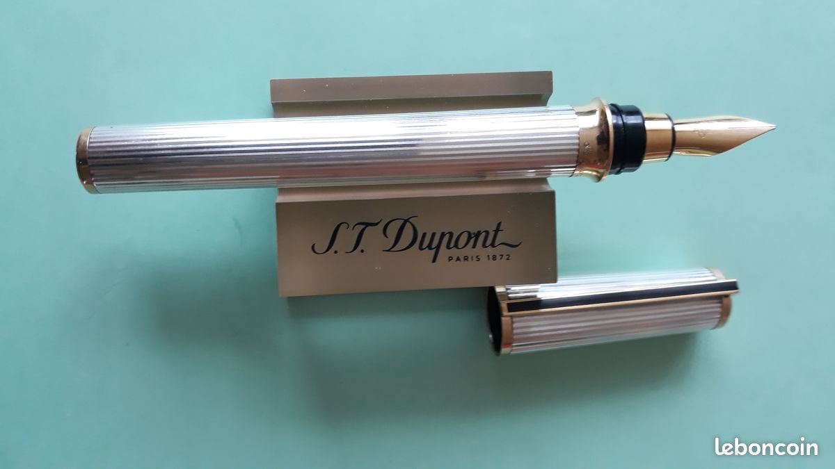 Stylo Plume S.T. Dupont Montparnasse Laque De Chine Bleu - Plume Or 18 Carats - Très Bon état