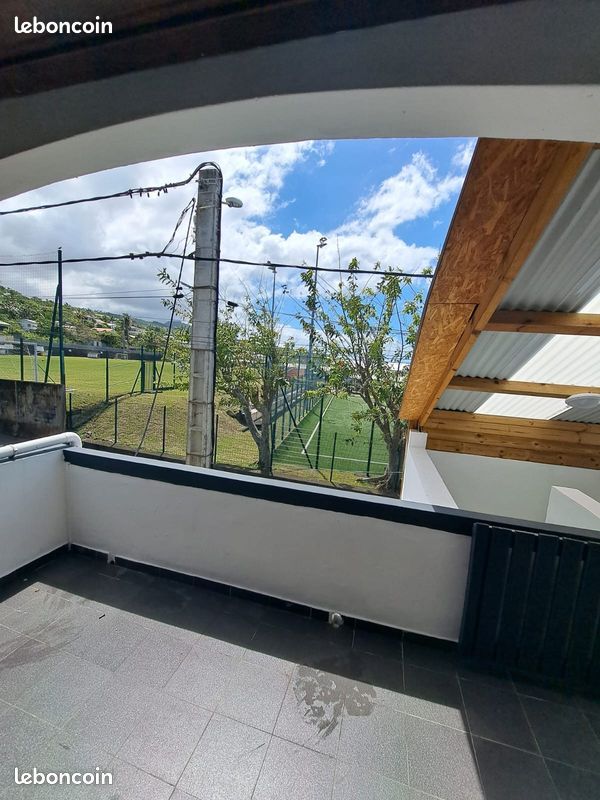 Appartement 1 pièce 35 m² · à Saint-Pierre · 35 m² · 720 €/mois