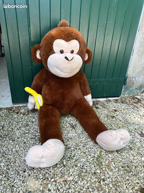 Peluche géante singe GIPSY