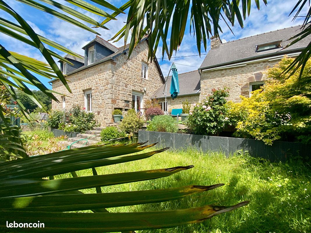 Maison 7 pièces 136 m² · à Quévert · 136 m² · 269 700 €