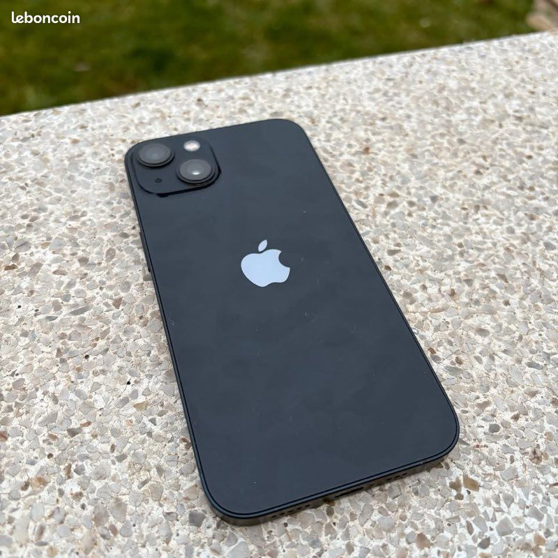IPhone 13 (image 1)