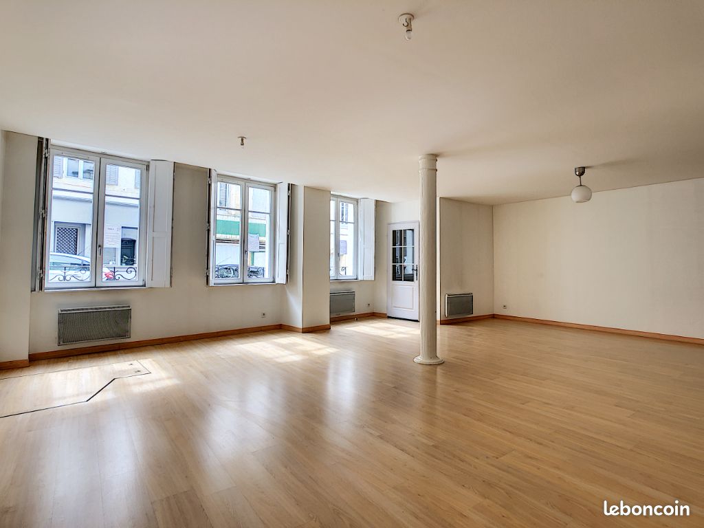 Appartement 3 pièces 104 m² · à Neufchâteau · 104 m² · 535 €/mois
