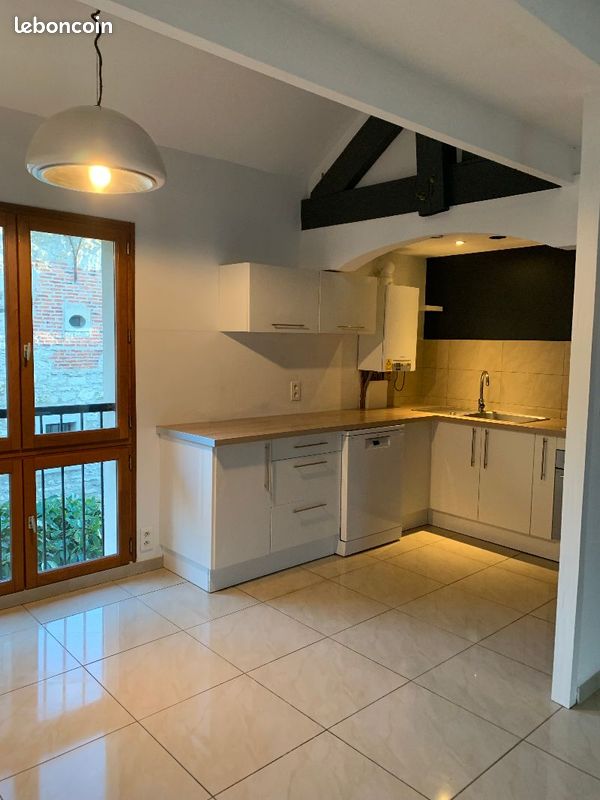 Appartement 3 pièces 71 m² · à Villefranche-de-Rouergue · 71 m² · 745 €/mois