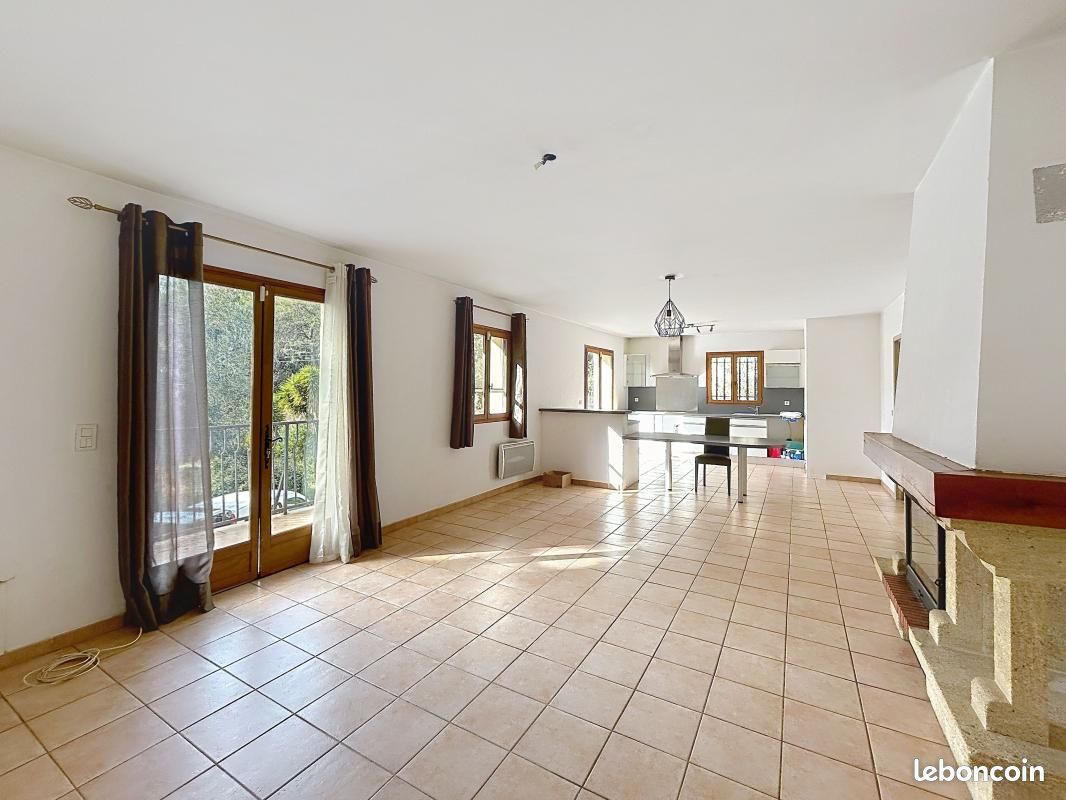 Maison 4 pièces 96 m² · à Saint-Paul-de-Vence · 96 m² · 650 000 €