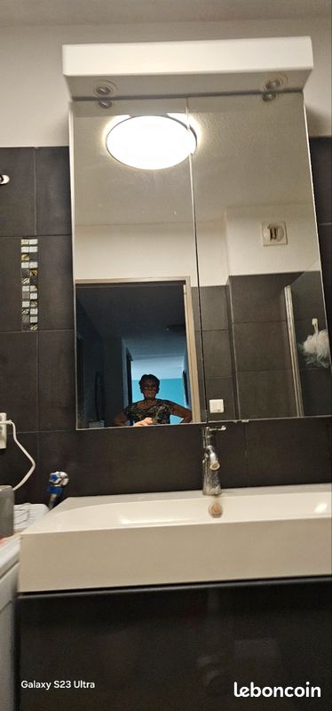 Armoire de salle de bain (image 2)