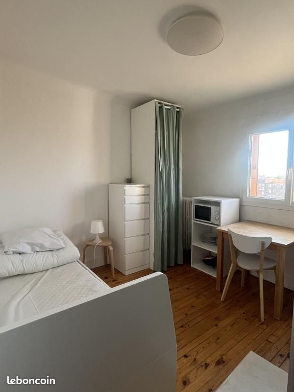 Immeuble 1 pièce 9 m² · à Asnières-sur-Seine · 9 m² · 500 €/mois