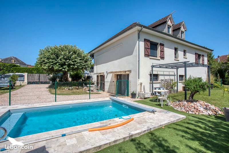 Maison 4 pièces 136 m² · à Vayrac · 136 m² · 226 180 €