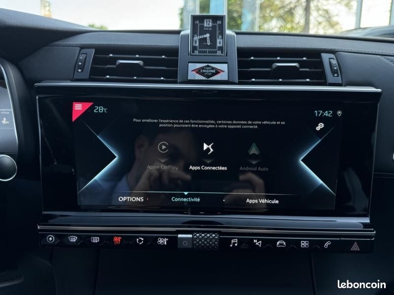 Ds DS 7 Crossback E-TENSE 4x4 300 Rivoli (image 37)