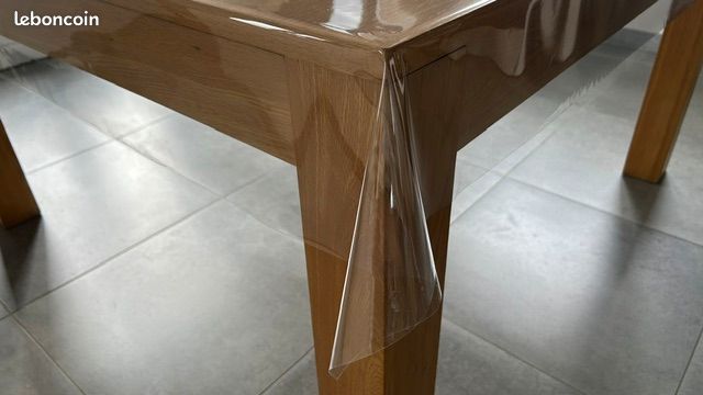 Table chêne 140x140 (image 2)
