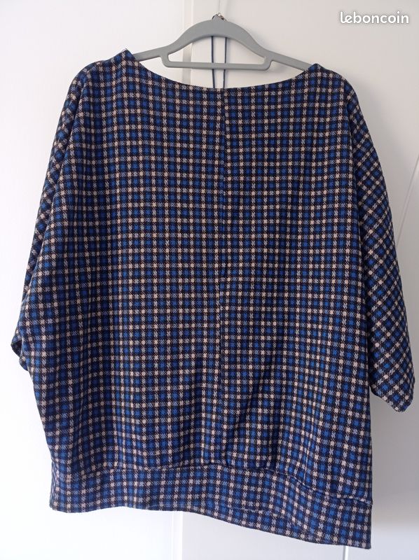 Haut manches 3/4 et son bijou assorti taille 4 (image 2)