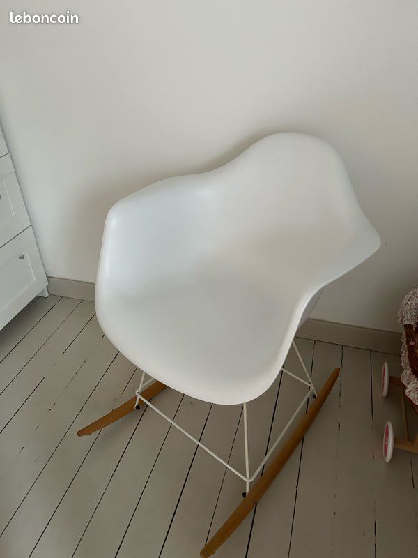 Fauteuil à bascule (image 1)