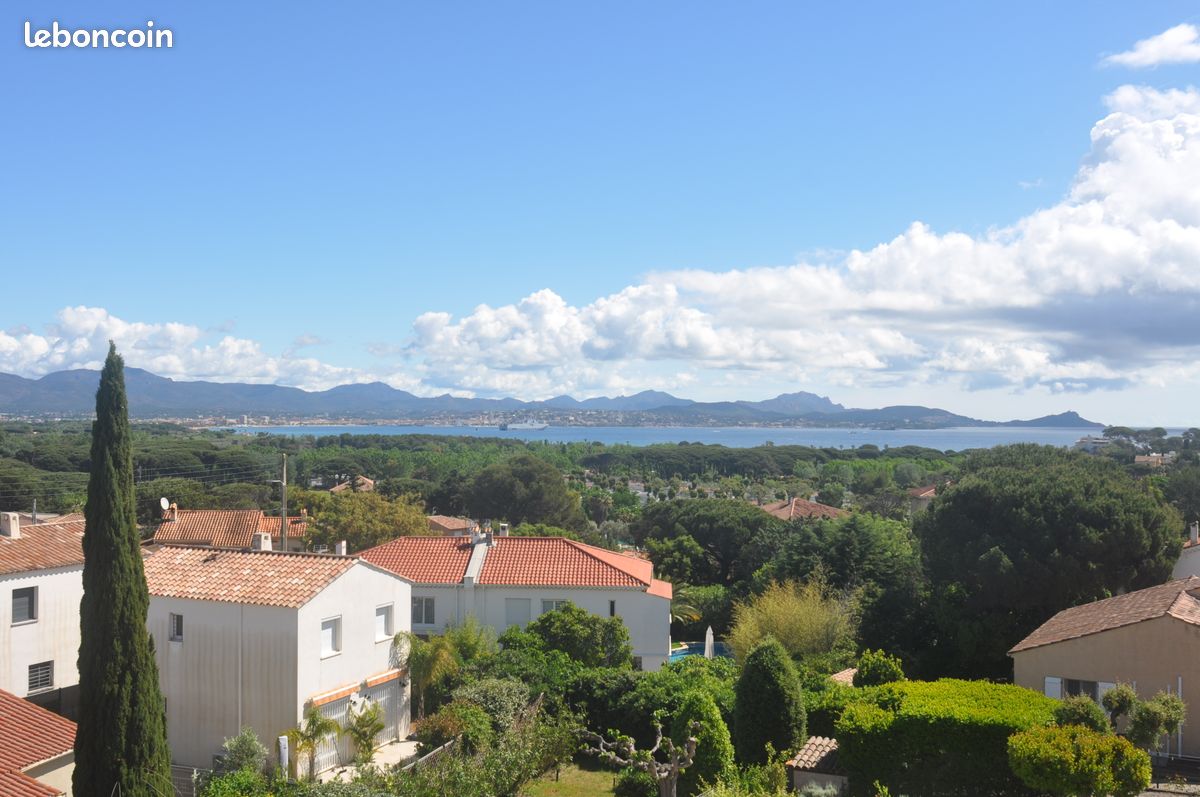 Maison 3 pièces 90 m² · à Fréjus · 90 m² · 470 000 €