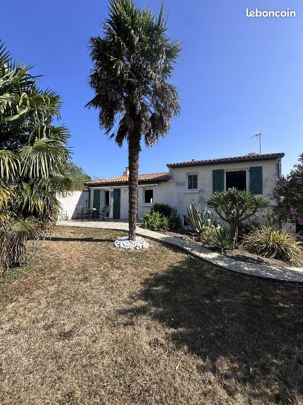Maison 5 pièces 99 m² · à Montaigu-Vendée · 99 m² · 344 000 €