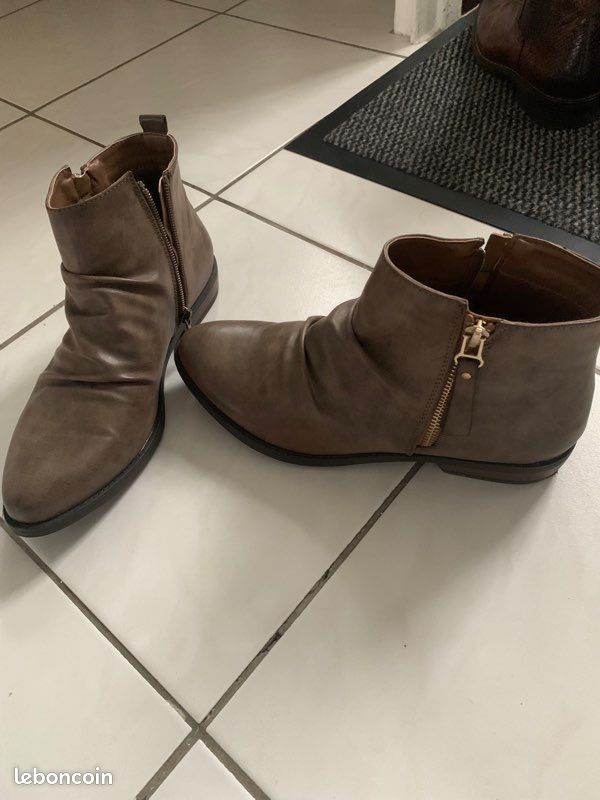 Bottines taupes pointure 40 (image 1)