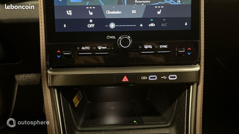Lexus Lbx 1.5 136ch Elegant 2WD MY26 (image 26)