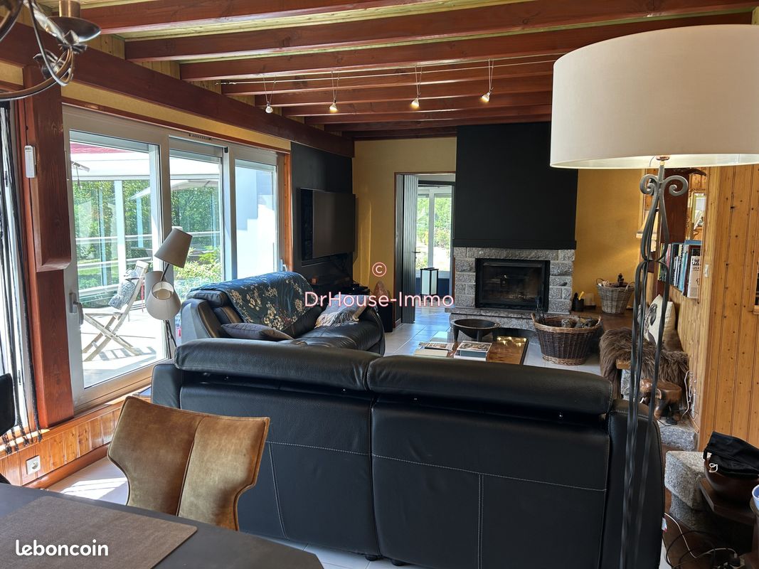 Propriété 9 pièces 240 m² (image 4)