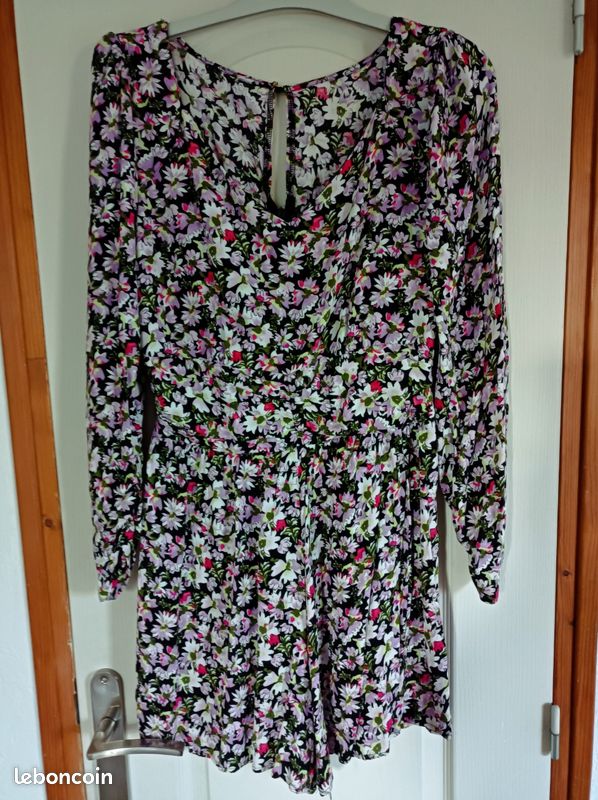 Combishort taille 42 (image 1)