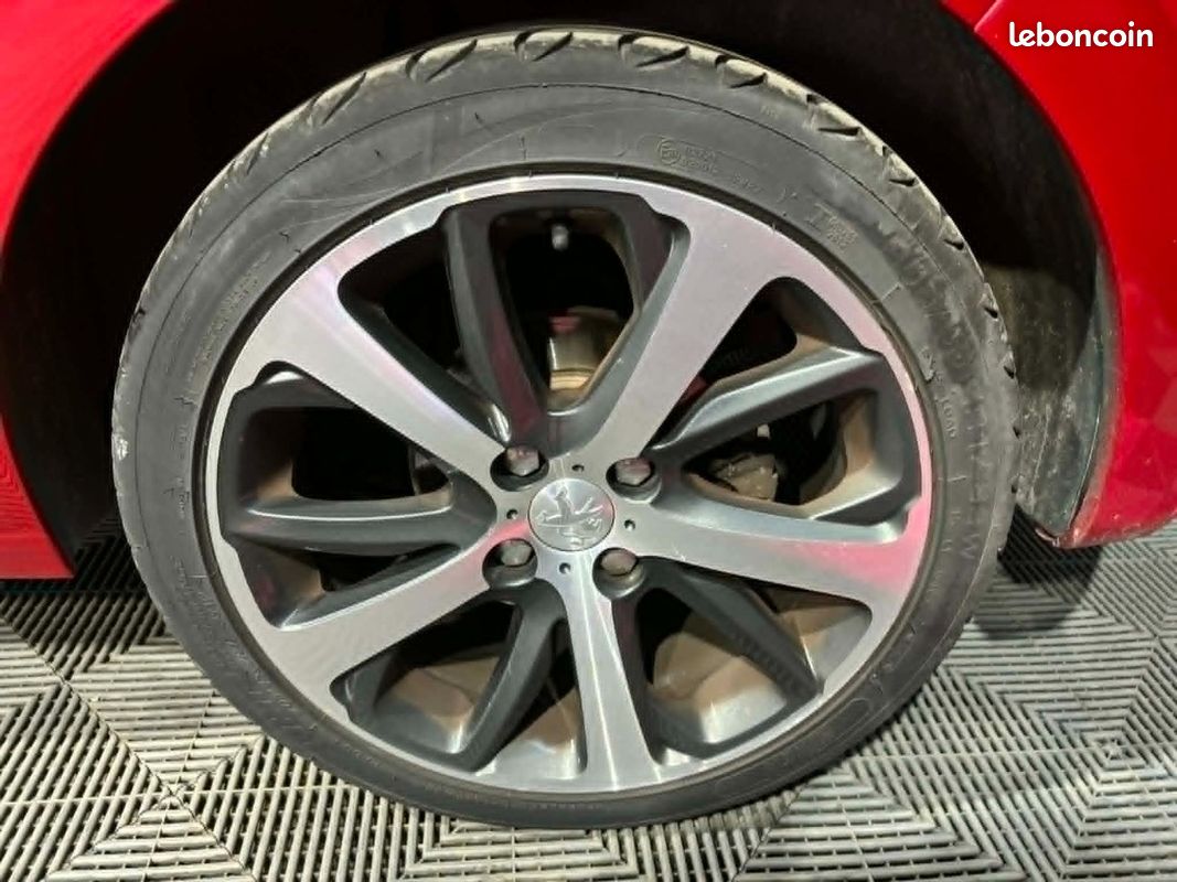 PEUGEOT 208 1.6 BlueHDi 100ch SS BVM5 Féline/2 eme Main/ Distri OK (image 12)