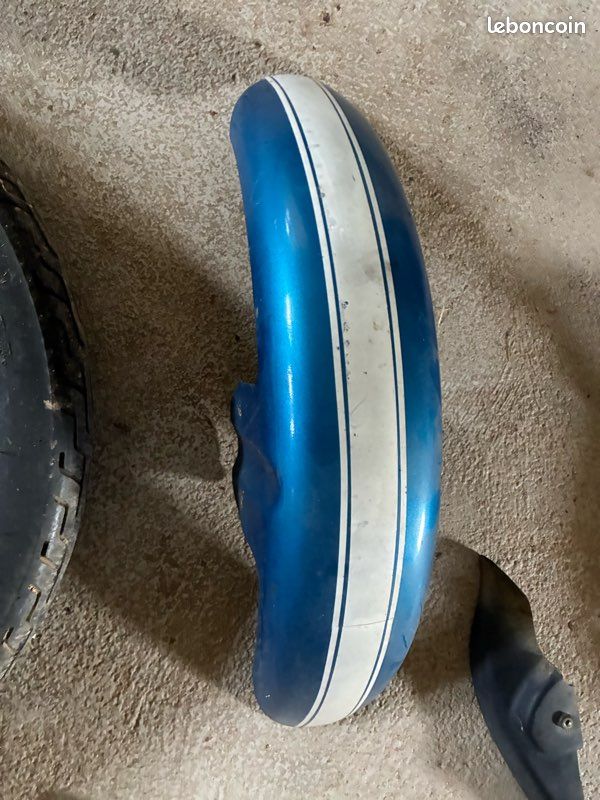 Garde boue avant daelim daystar VL 125cc (image 1)