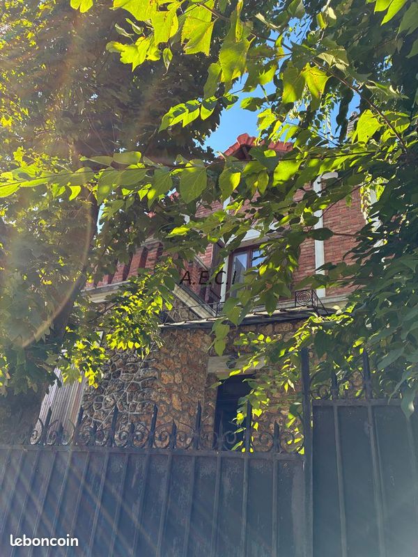 Maison 8 pièces 160 m² · à Asnières-sur-Seine · 160 m² · 1 650 000 €
