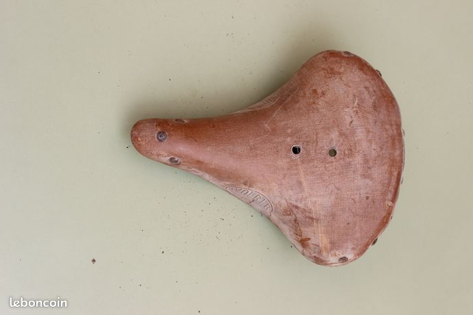 Selle WOLBER Pour Vélo Ancien Bressols 82710 Collection - Antiquité - Art