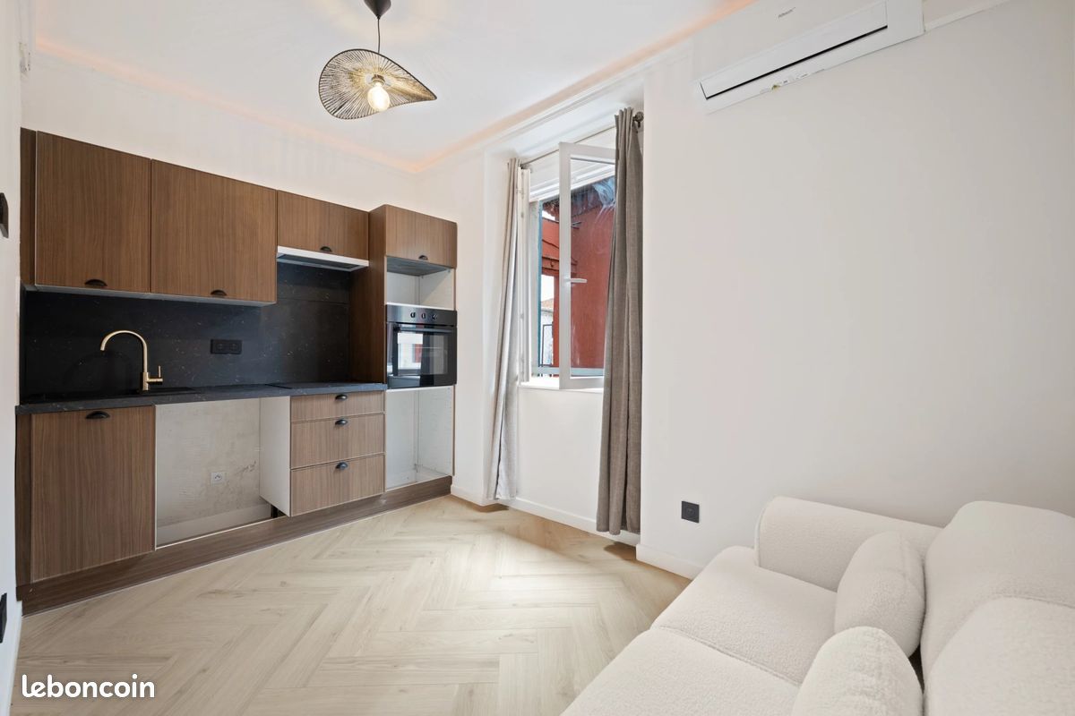 Appartement 2 pièces 23 m² · à Nice · 23 m² · 210 000 €