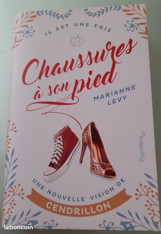 💙 Livre Chaussures à son pied de Marianne LEVY 💙 (image 1)