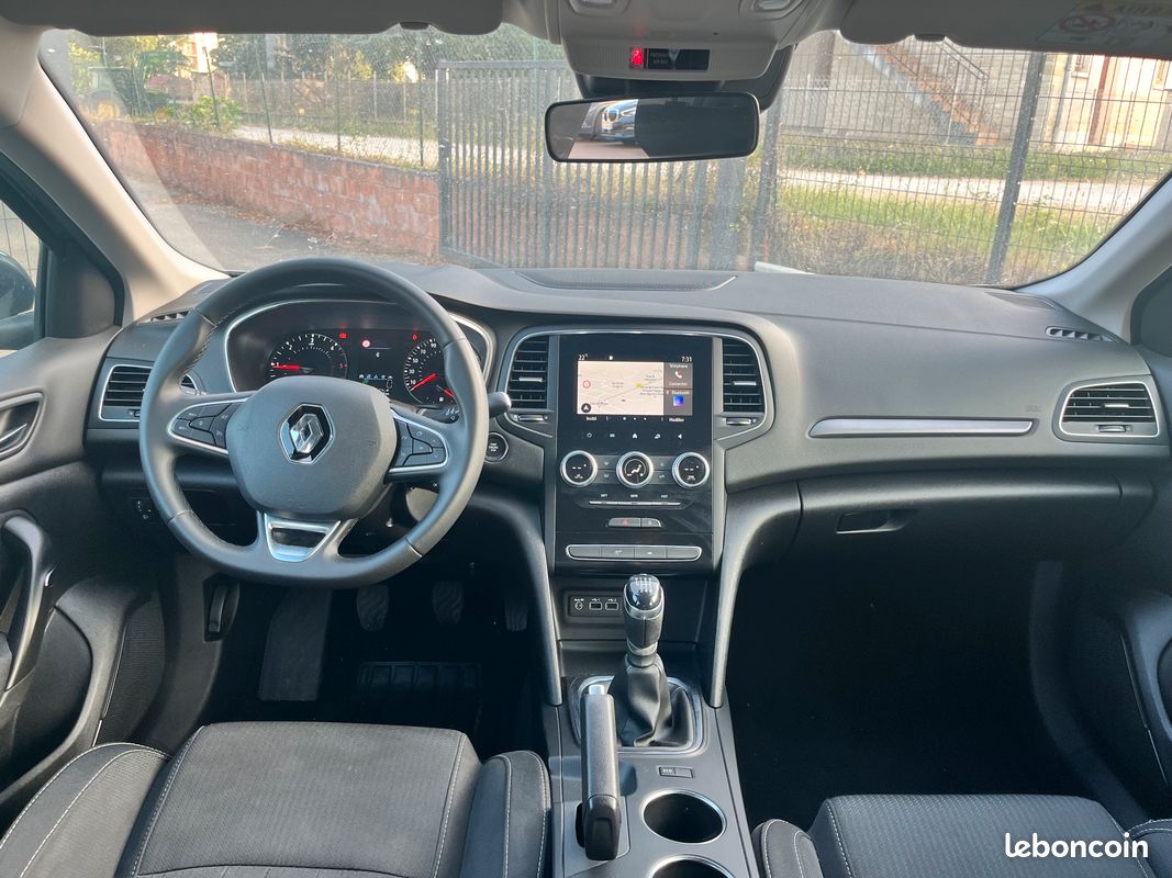 Renault megane iv 1.5 blue dci 115ch business bvm6 - gps - apple carplay android auto - acces et demarrage sans cle - radars av + arr - phares a led... (image 3)