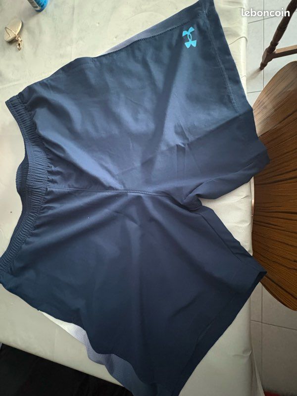 Short (image 1)