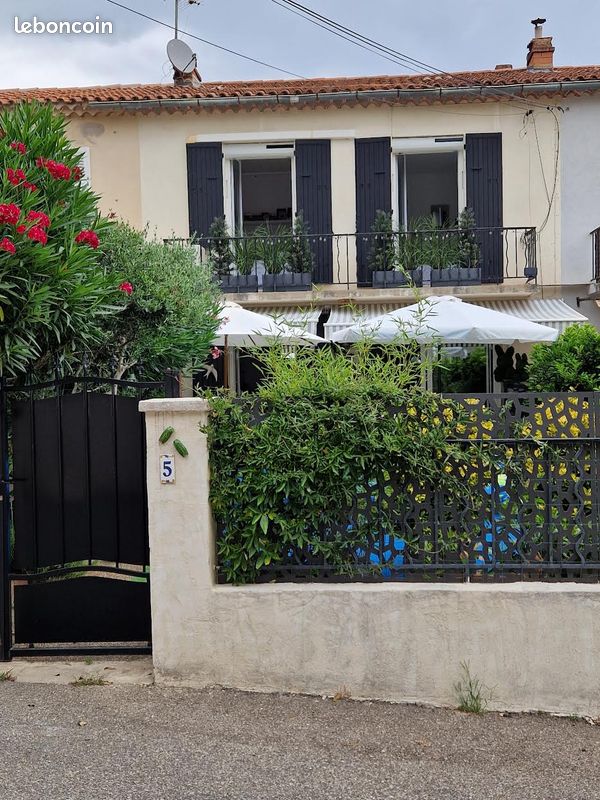 Maison 5 pièces 90 m² · à Villeneuve-lès-Avignon · 90 m² · 1 330 €