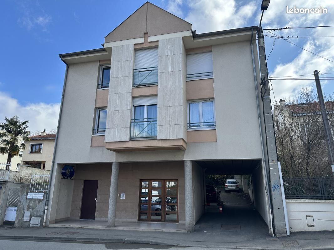 Appartement 1 pièce 23 m² · à Clermont-Ferrand · 23 m² · 460 €/mois