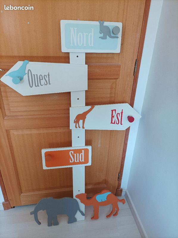 Porte Manteau pour chambre d'enfant (image 2)