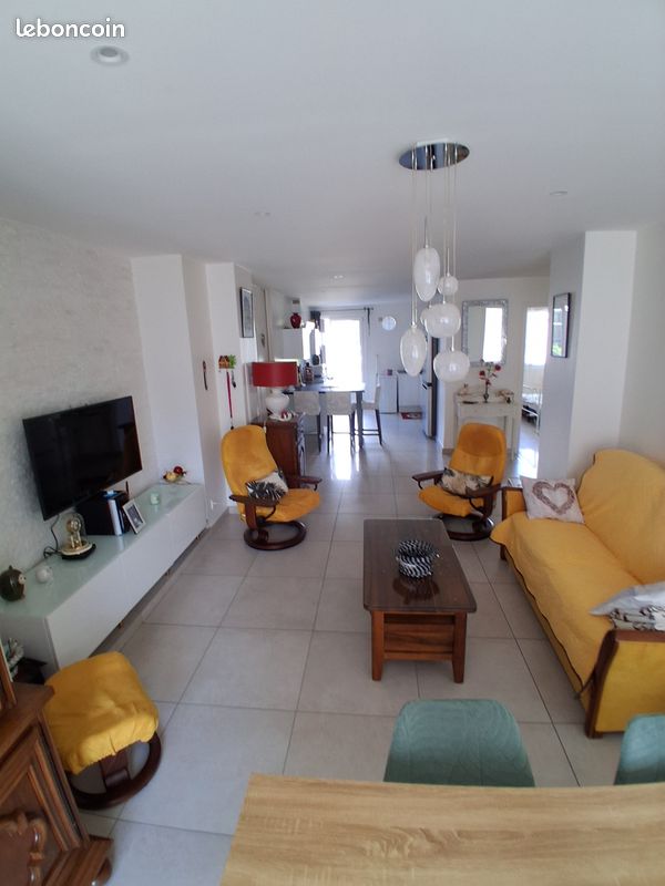Appartement 3 pièces 73 m² · à Grenoble · 73 m² · 233 000 €
