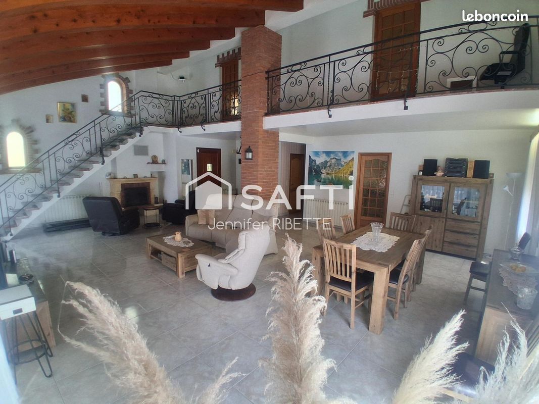Maison 4 pièces 220 m² · à Sorède · 220 m² · 488 000 €
