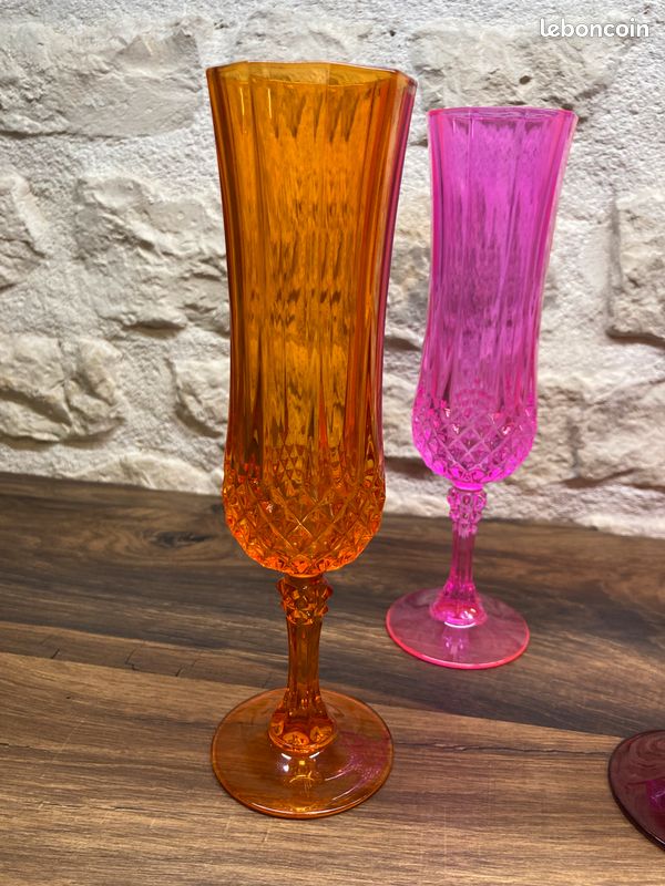 Lot 8 Flûtes à Champagne Bayel Bacchante - Femme Nue Givrée, Occasion