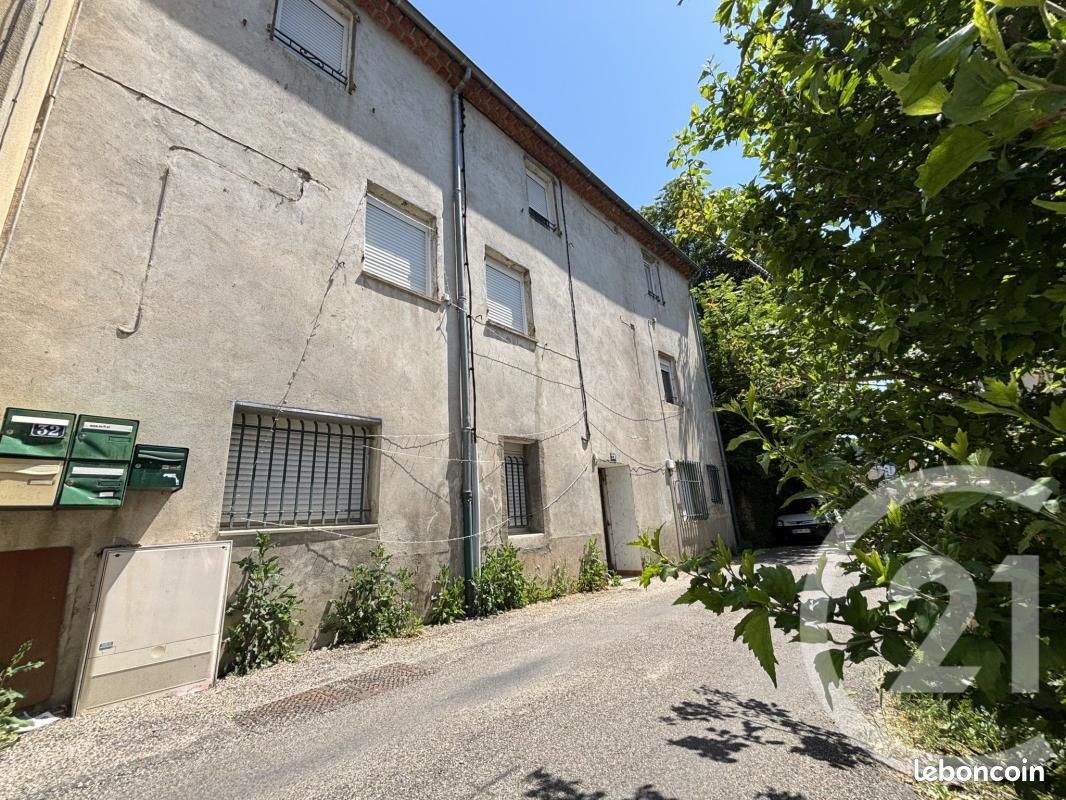 Immeuble 220 m² · à La Grand-Combe · 220 m² · 136 500 €