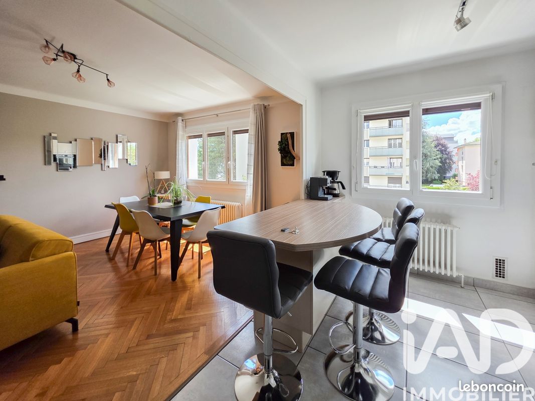 Appartement 3 pièces 76 m² · à Annecy · 76 m² · 440 000 €