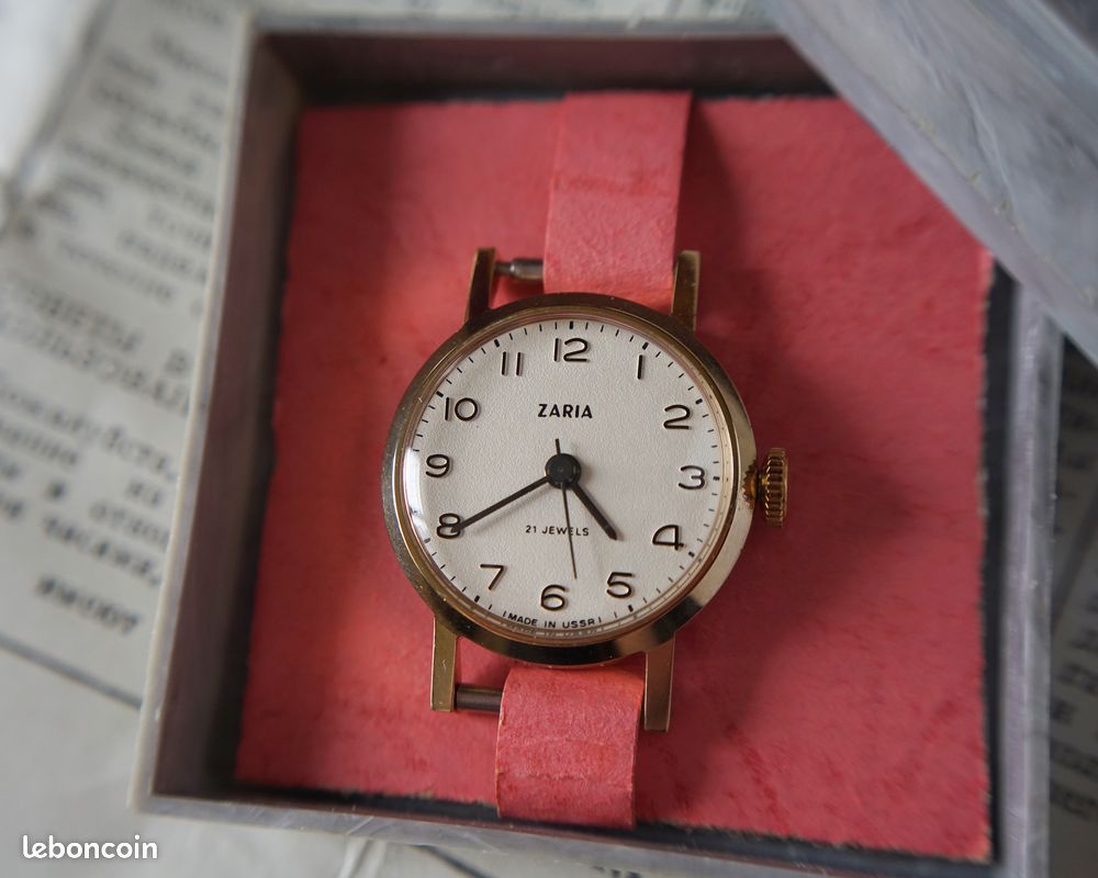 Montre Vintage ZARIA Mécanique 17 Rubis – URSS Années 60-70, Boîtier Argenté