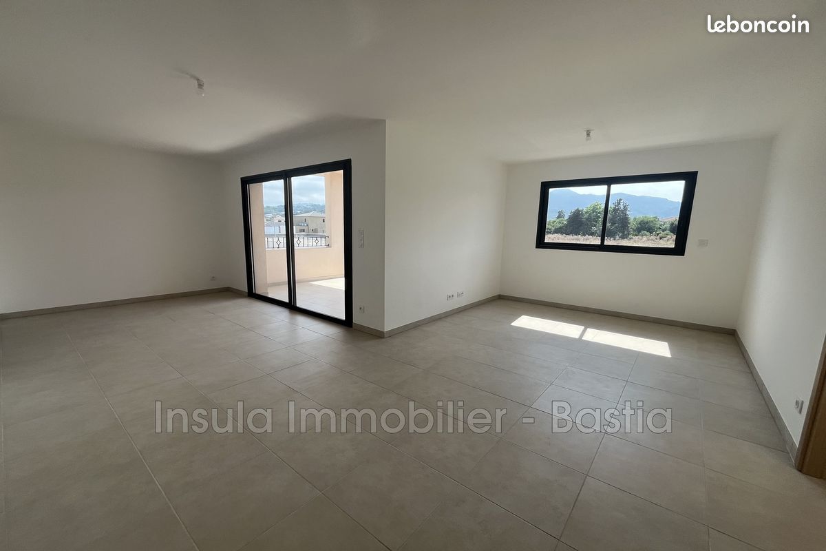 Appartement 3 pièces 86 m² · à Penta-Di-Casinca · 86 m² · 895 €